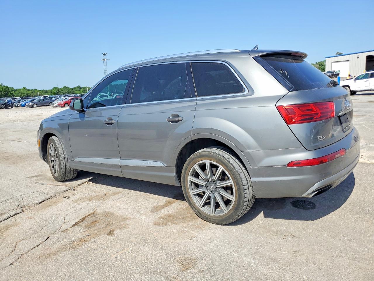 Audi Q7 Premium Plus