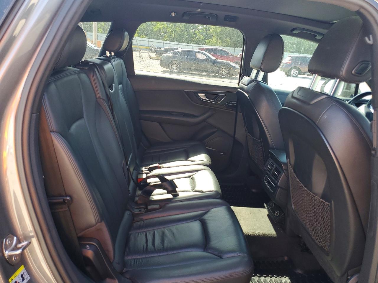 Audi Q7 Premium Plus