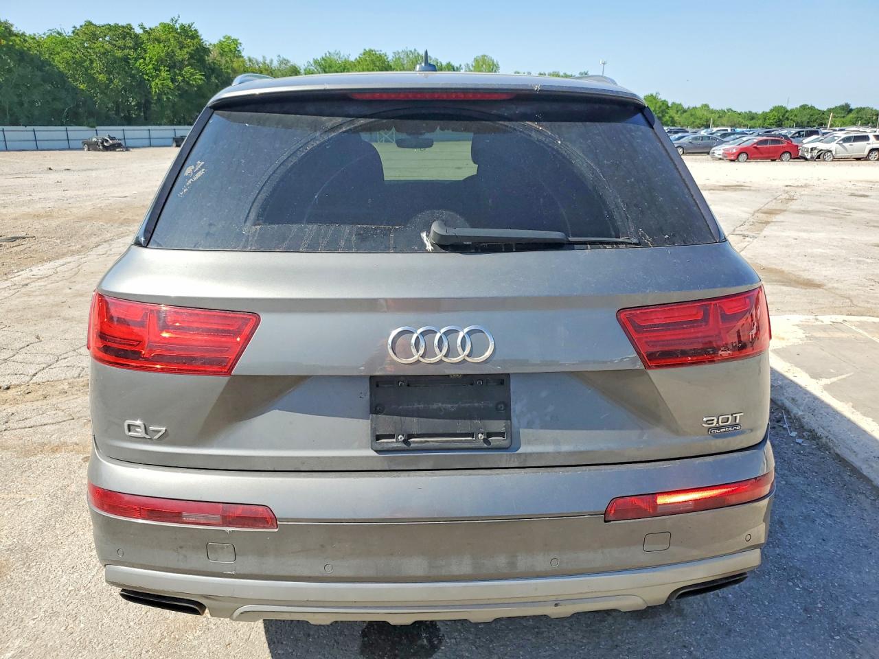 Audi Q7 Premium Plus