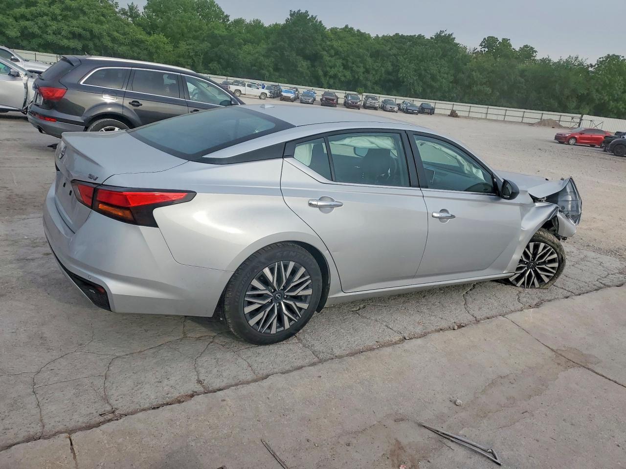 Nissan Altima Sv