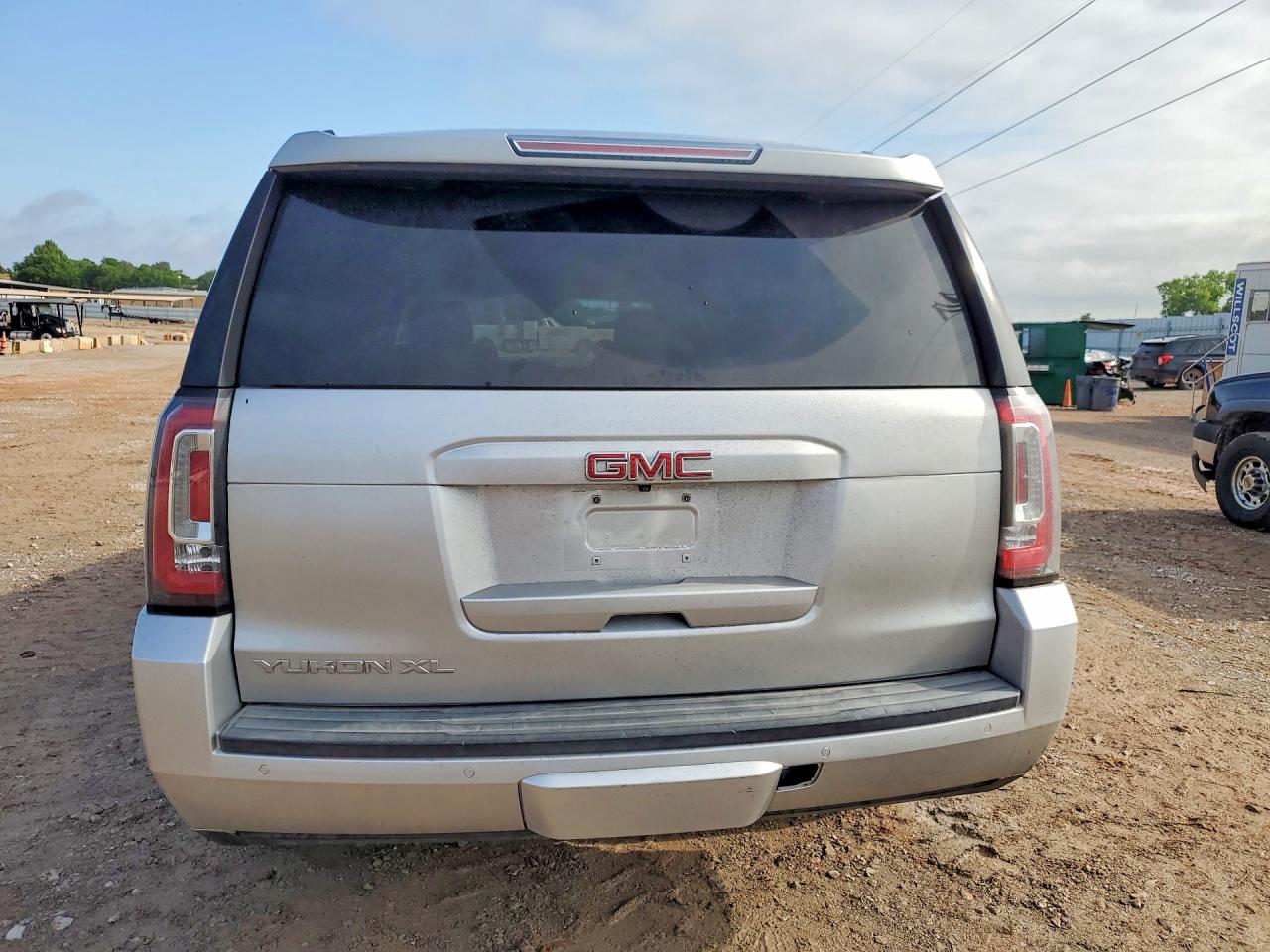 GMC Yukon C1500 Sle