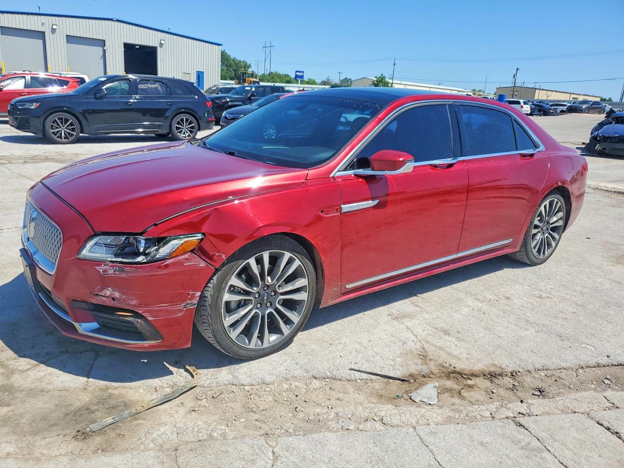 Salvage Lincoln Continental Image