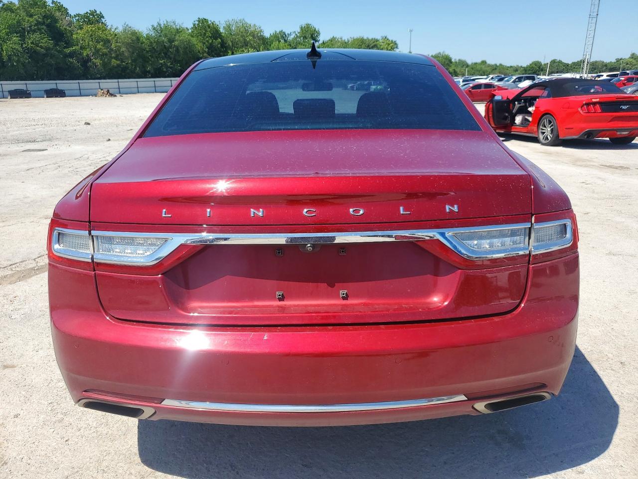 Lincoln Continental Select