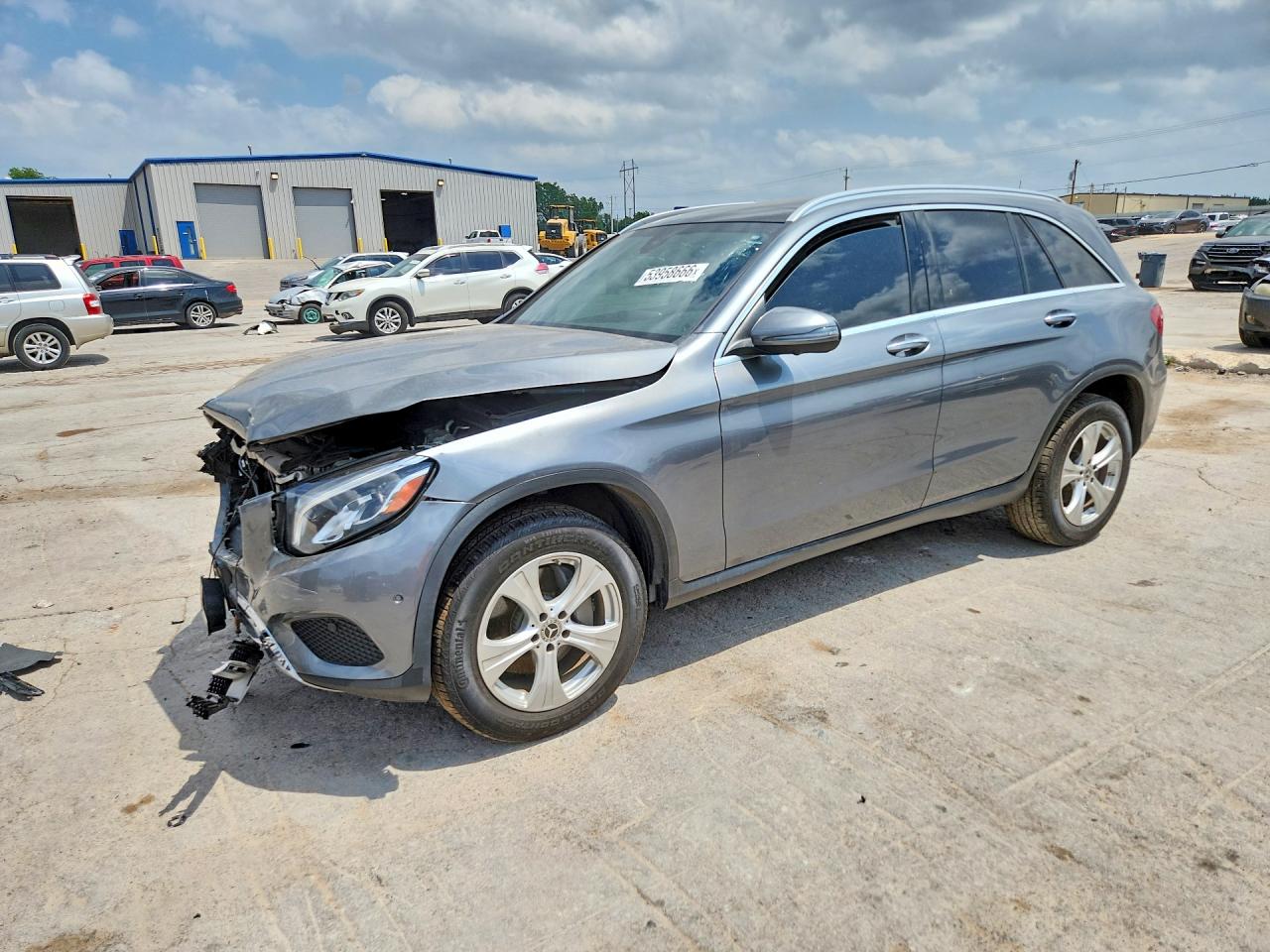Salvage Mercedes-Benz GLC Image