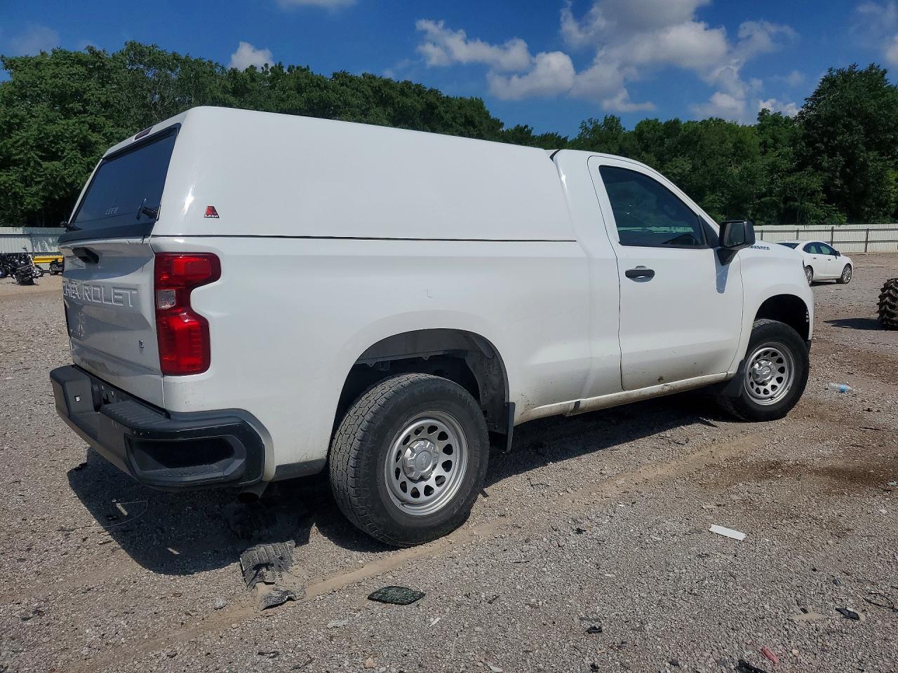 Chevrolet Silverado C1500