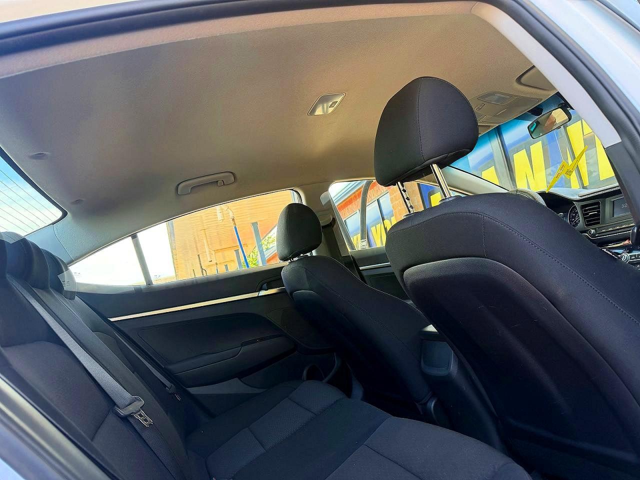 Hyundai ELANTRA Se