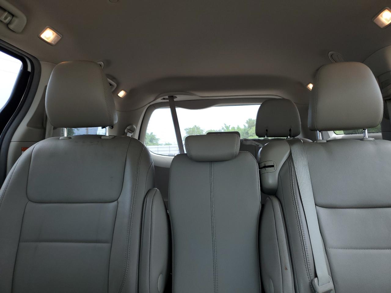 Toyota Sienna Xle 8-passenger