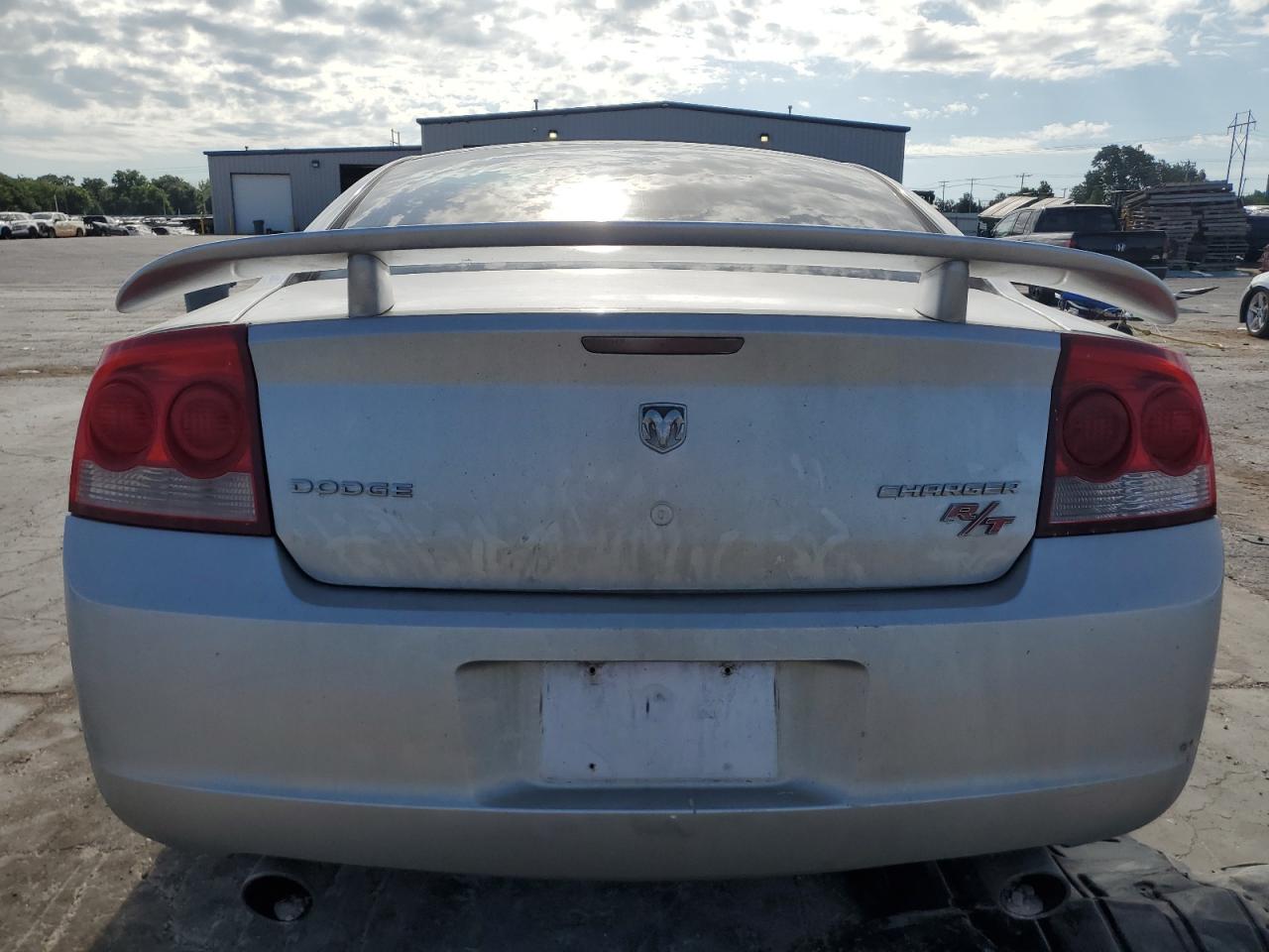Dodge Charger R