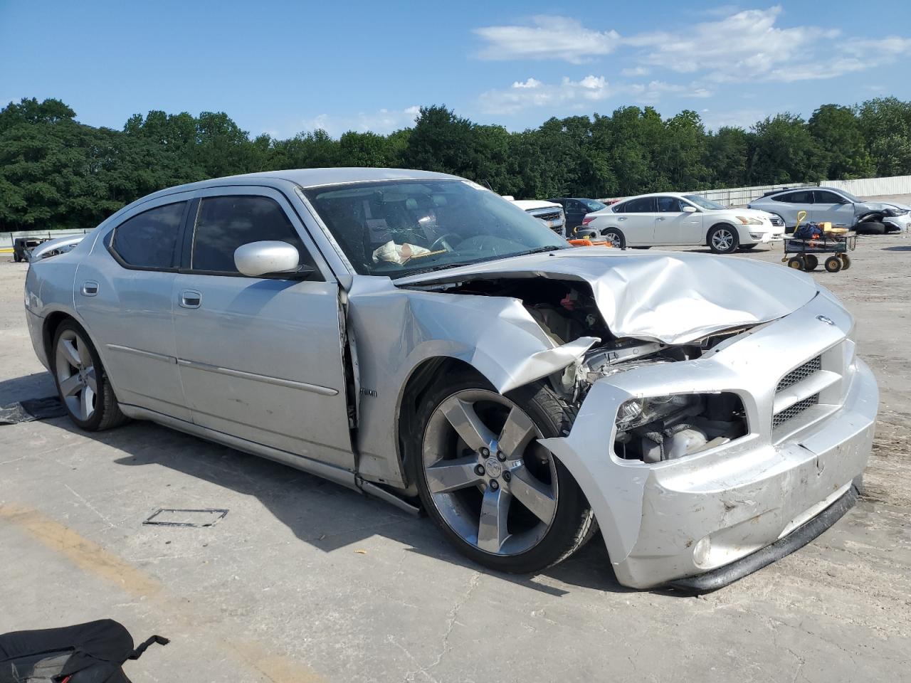 Dodge Charger R
