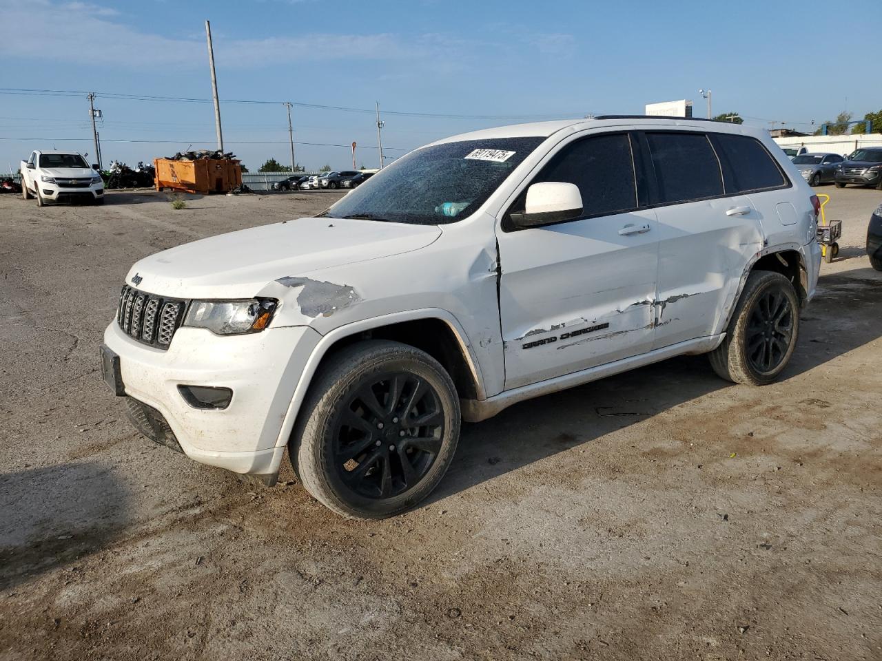 Salvage Jeep Grand Cherokee Image