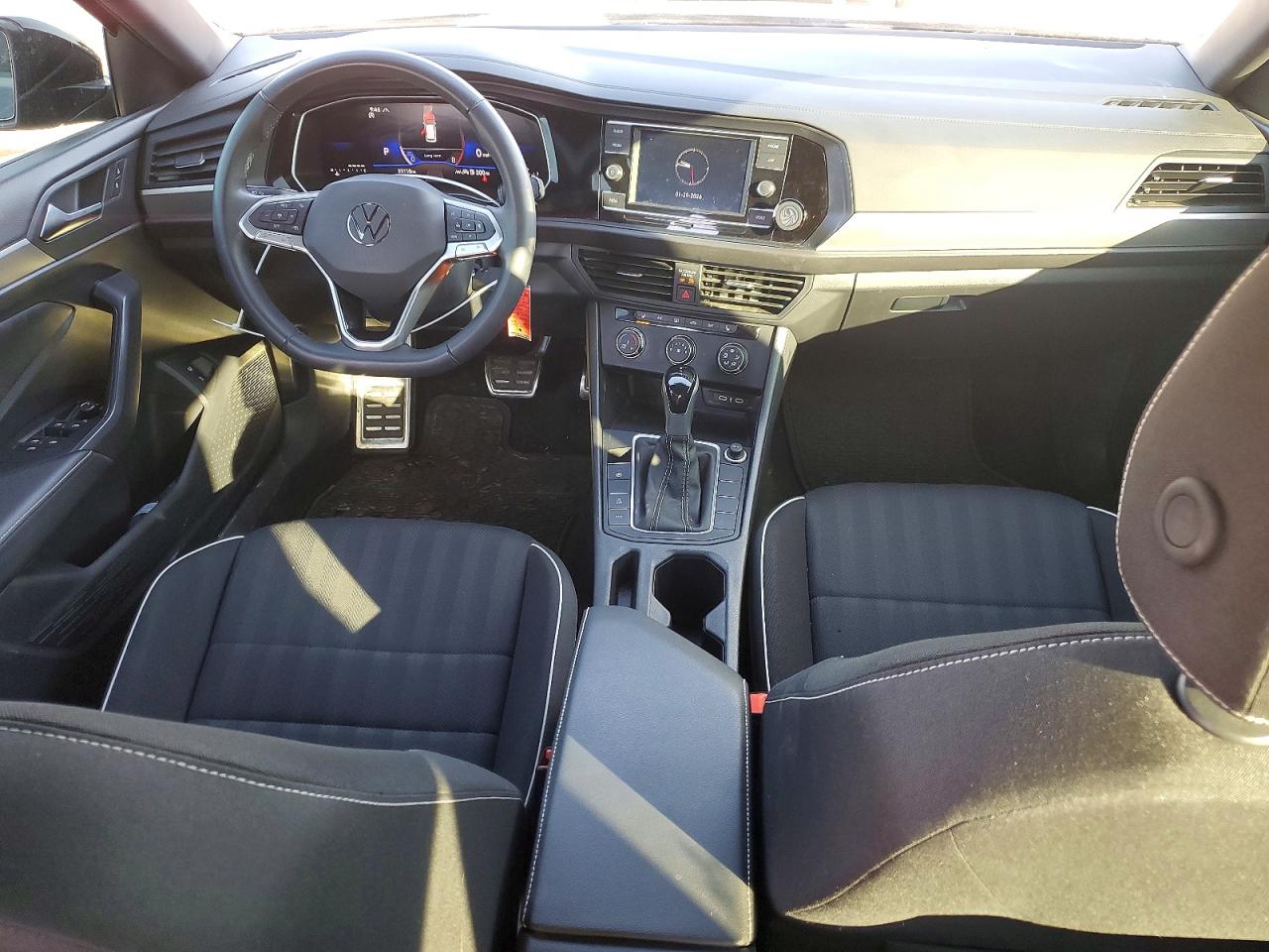 Volkswagen Jetta Sport