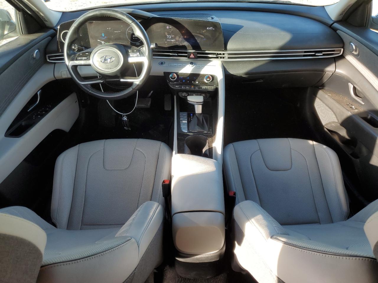 Hyundai ELANTRA Limited