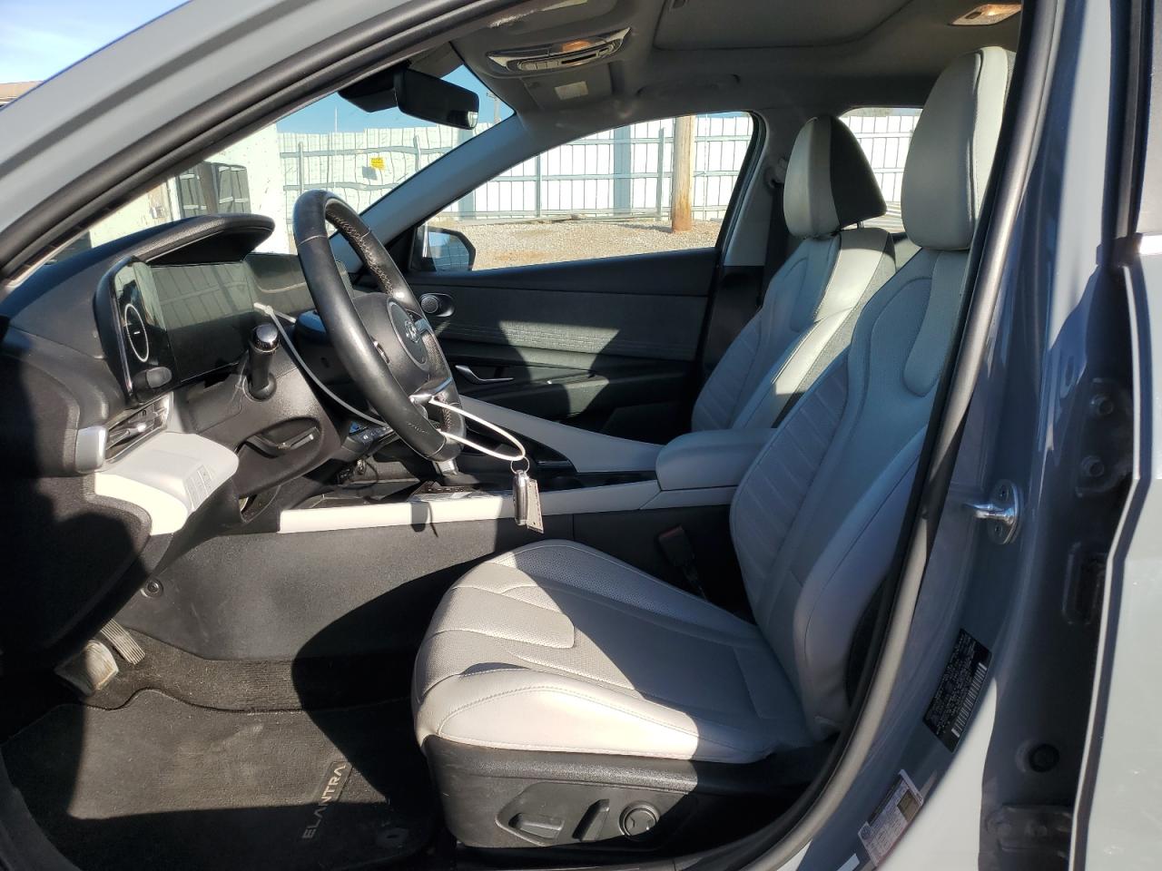 Hyundai ELANTRA Limited