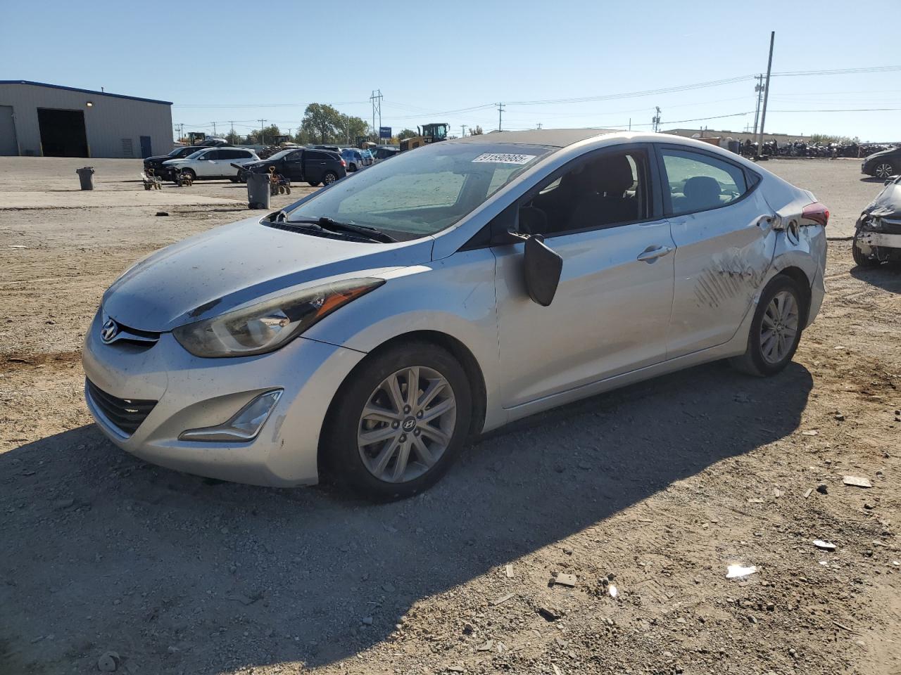 Salvage Hyundai ELANTRA Image