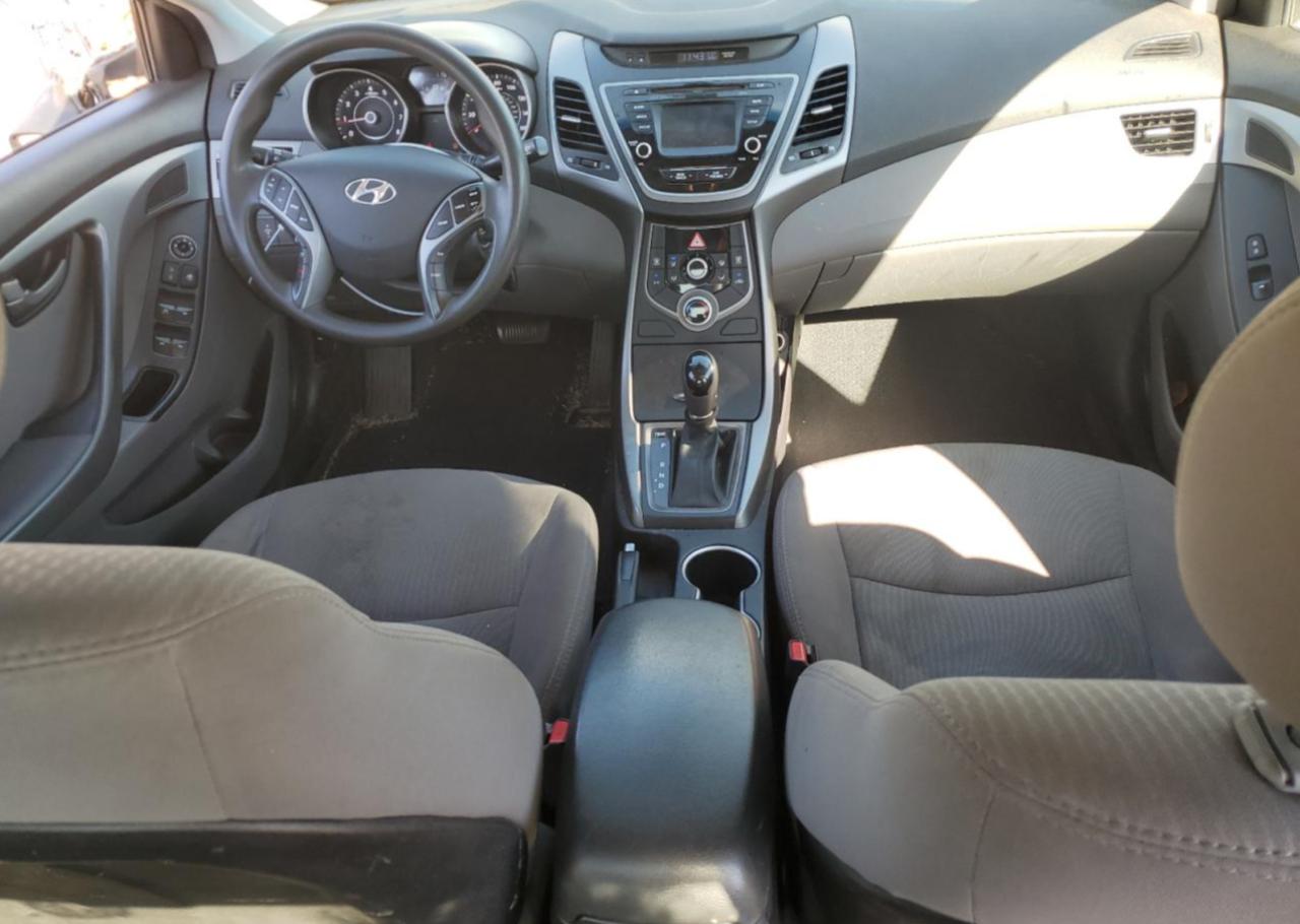 Hyundai ELANTRA Se