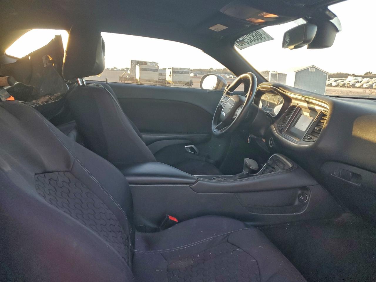 Dodge Challenger Sxt