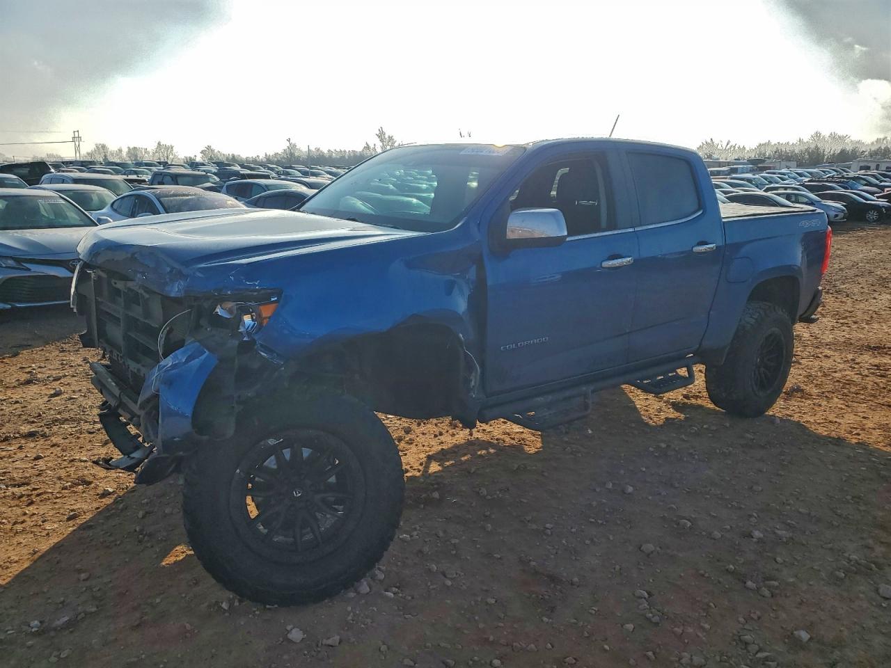 Salvage Chevrolet Colorado Image