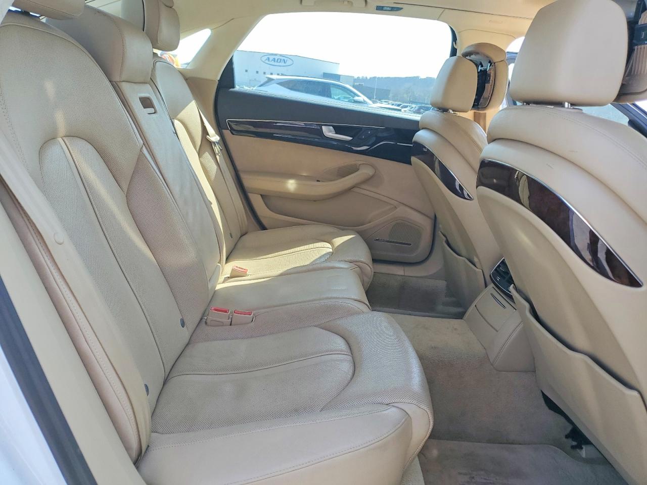 Audi A8 L Quattro