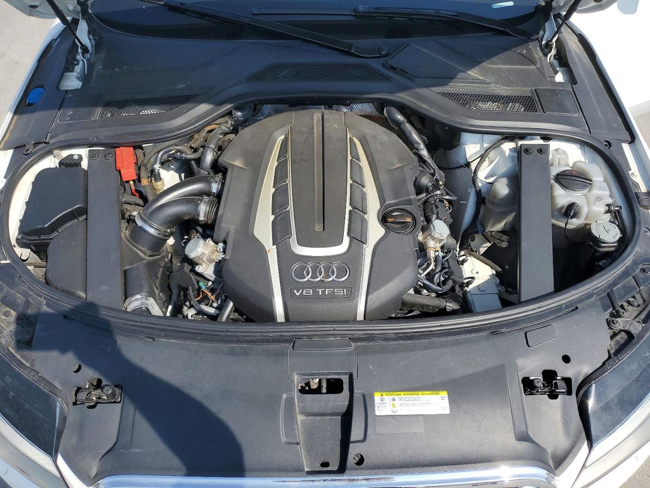 Audi A8 L Quattro