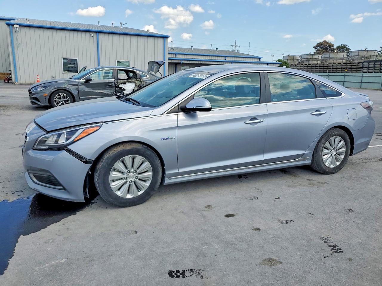 Salvage Hyundai SONATA Image