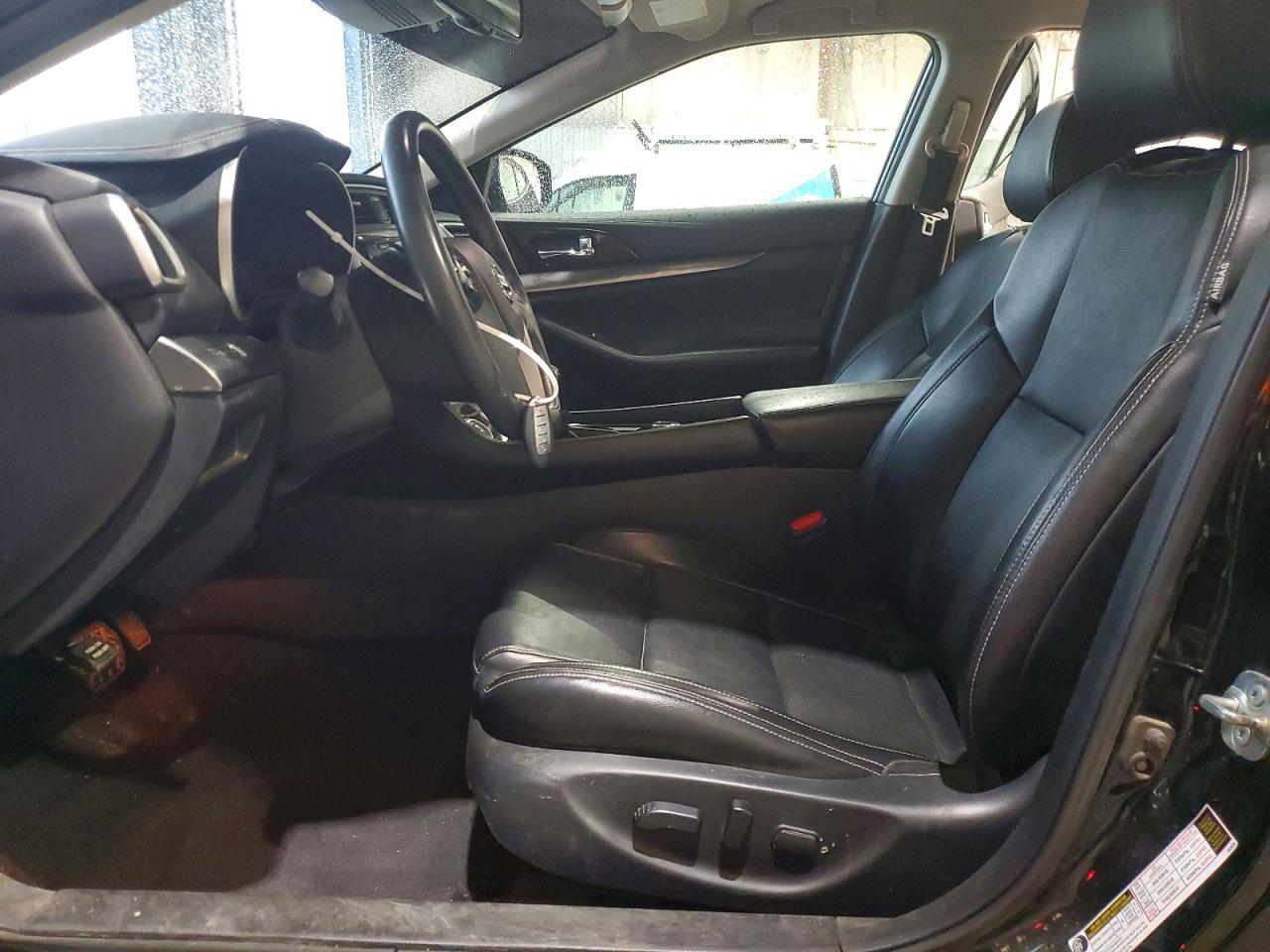 Nissan Maxima Sv