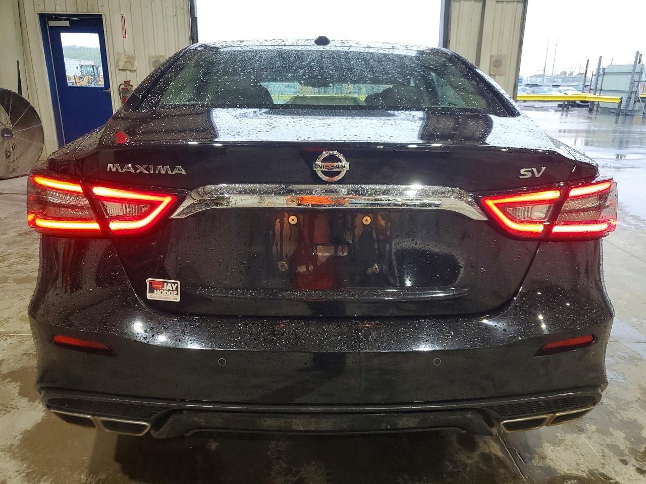 Nissan Maxima Sv