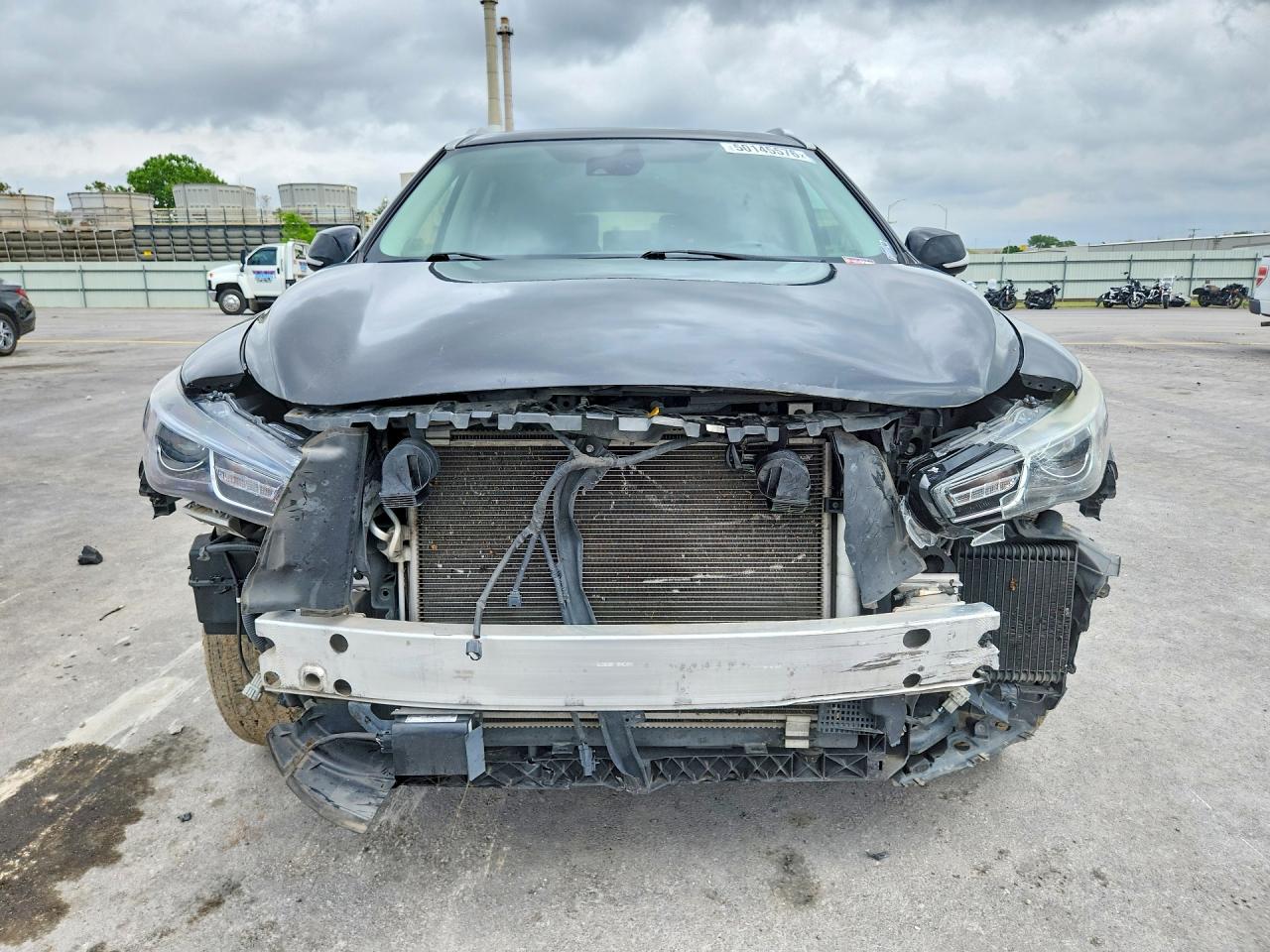 INFINITI Qx Luxe