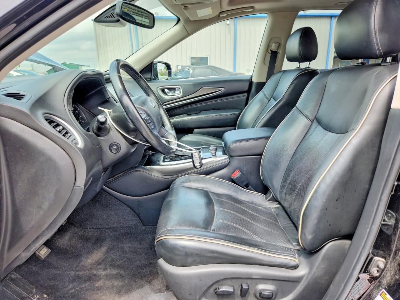 INFINITI Qx Luxe