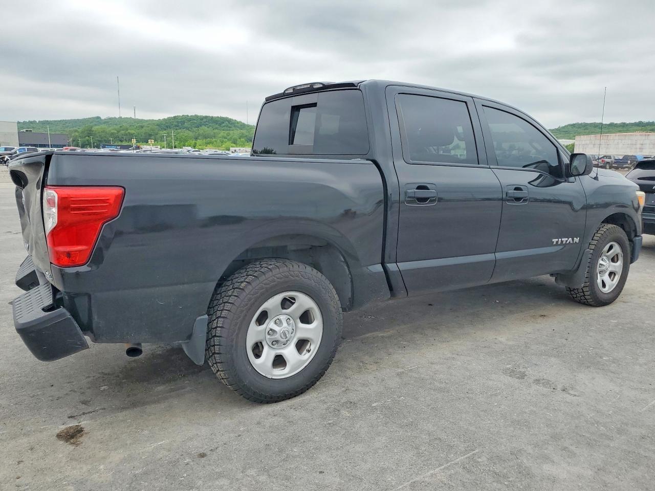 Nissan Titan S