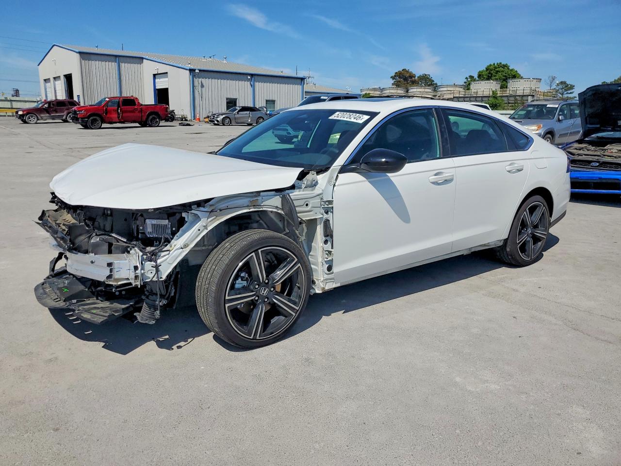 Salvage Honda Accord Image