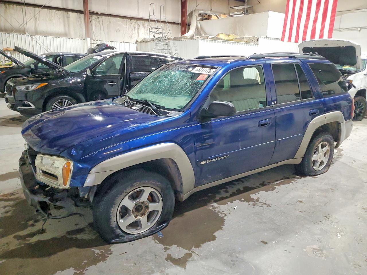 Salvage Chevrolet Trailblazer Image