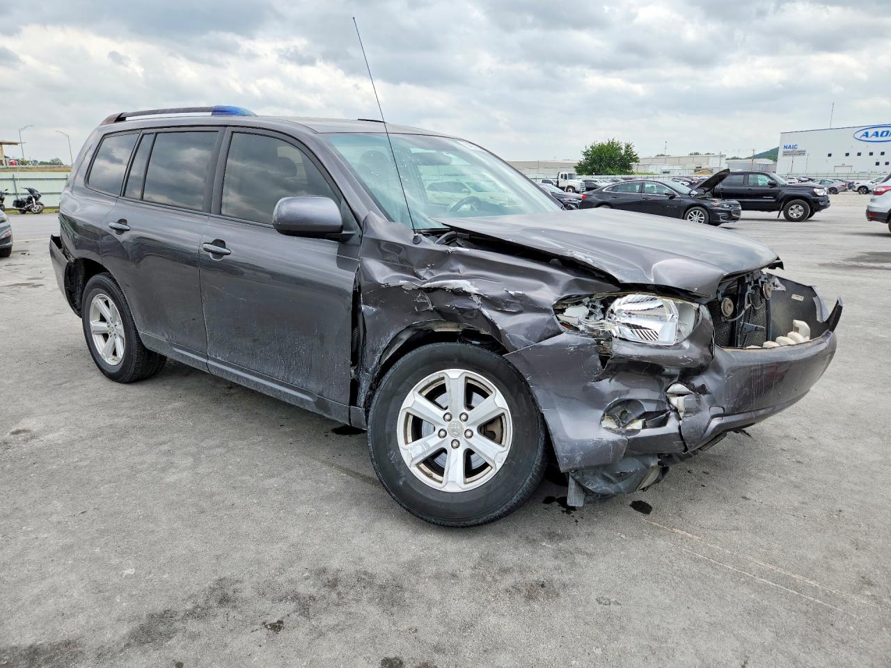 Toyota Highlander Base