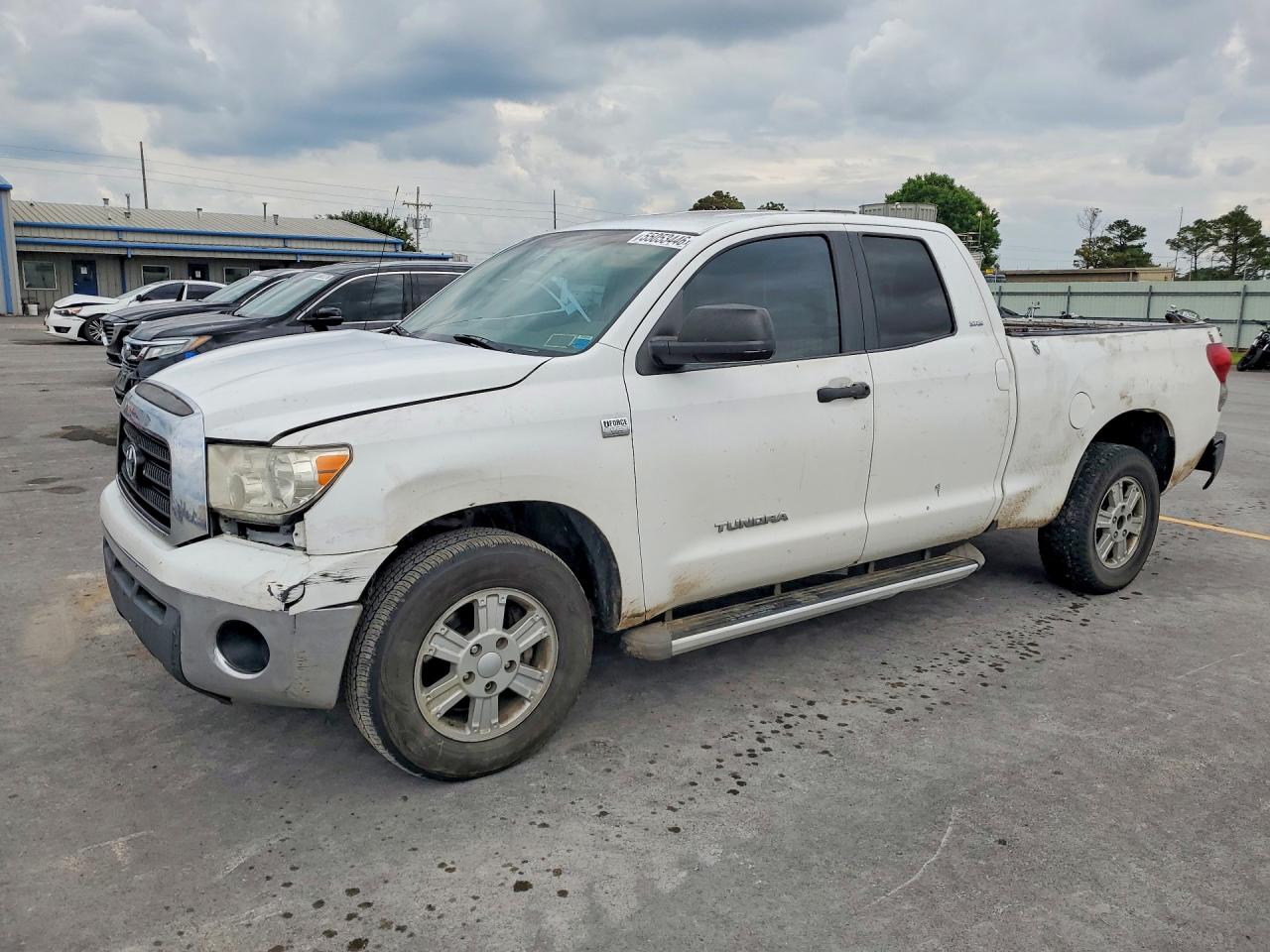 Salvage Toyota Tundra Image