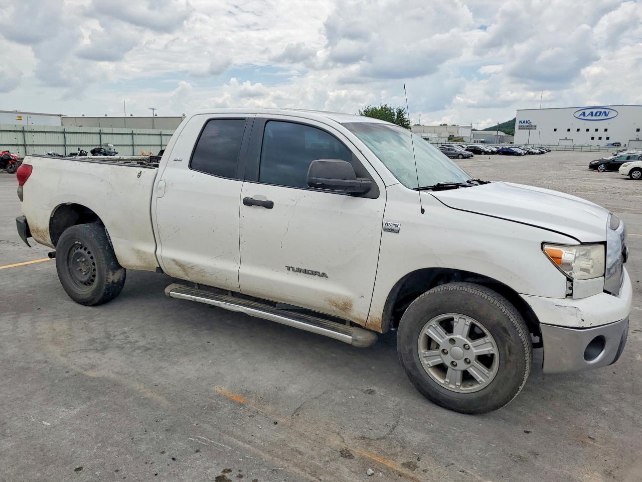 Toyota Tundra Double Cab Sr5