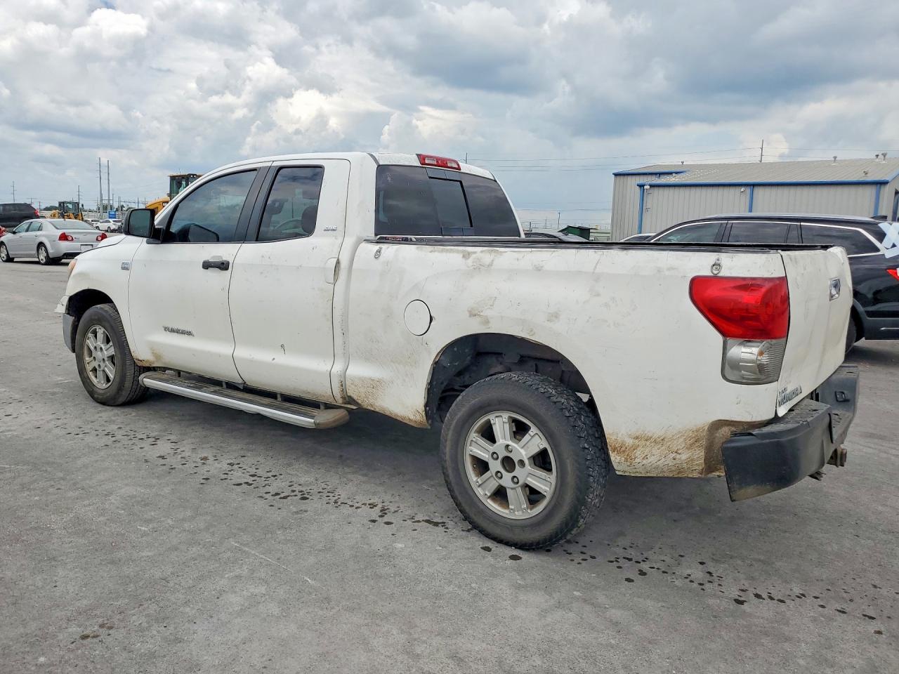Toyota Tundra Double Cab Sr5
