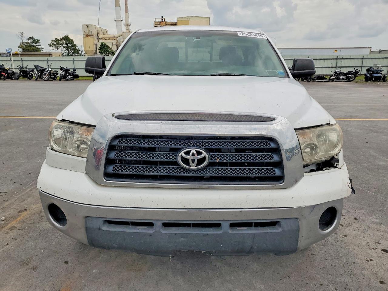 Toyota Tundra Double Cab Sr5