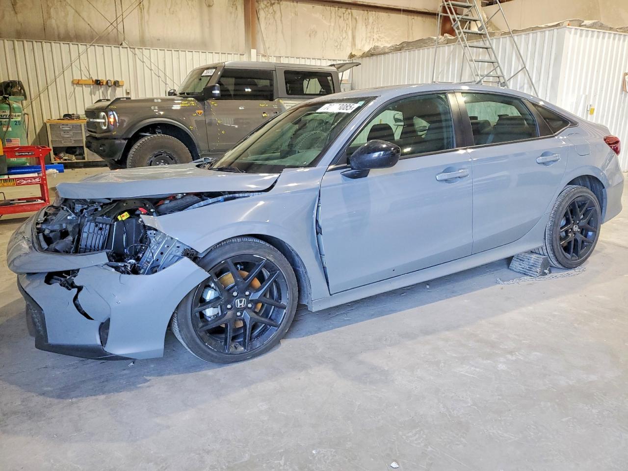 Salvage Honda Civic Image