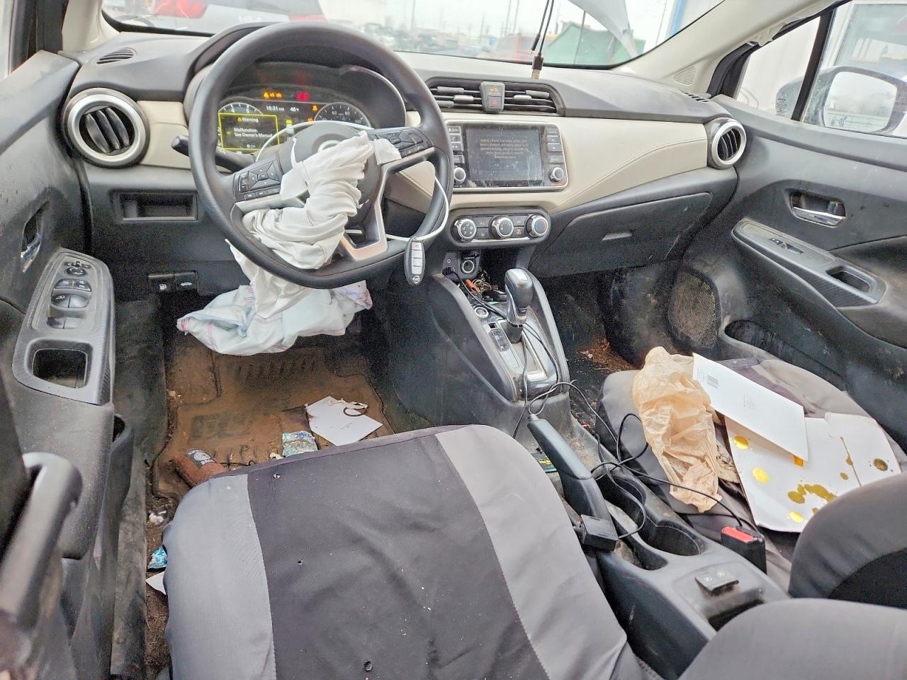 Nissan Versa Sv