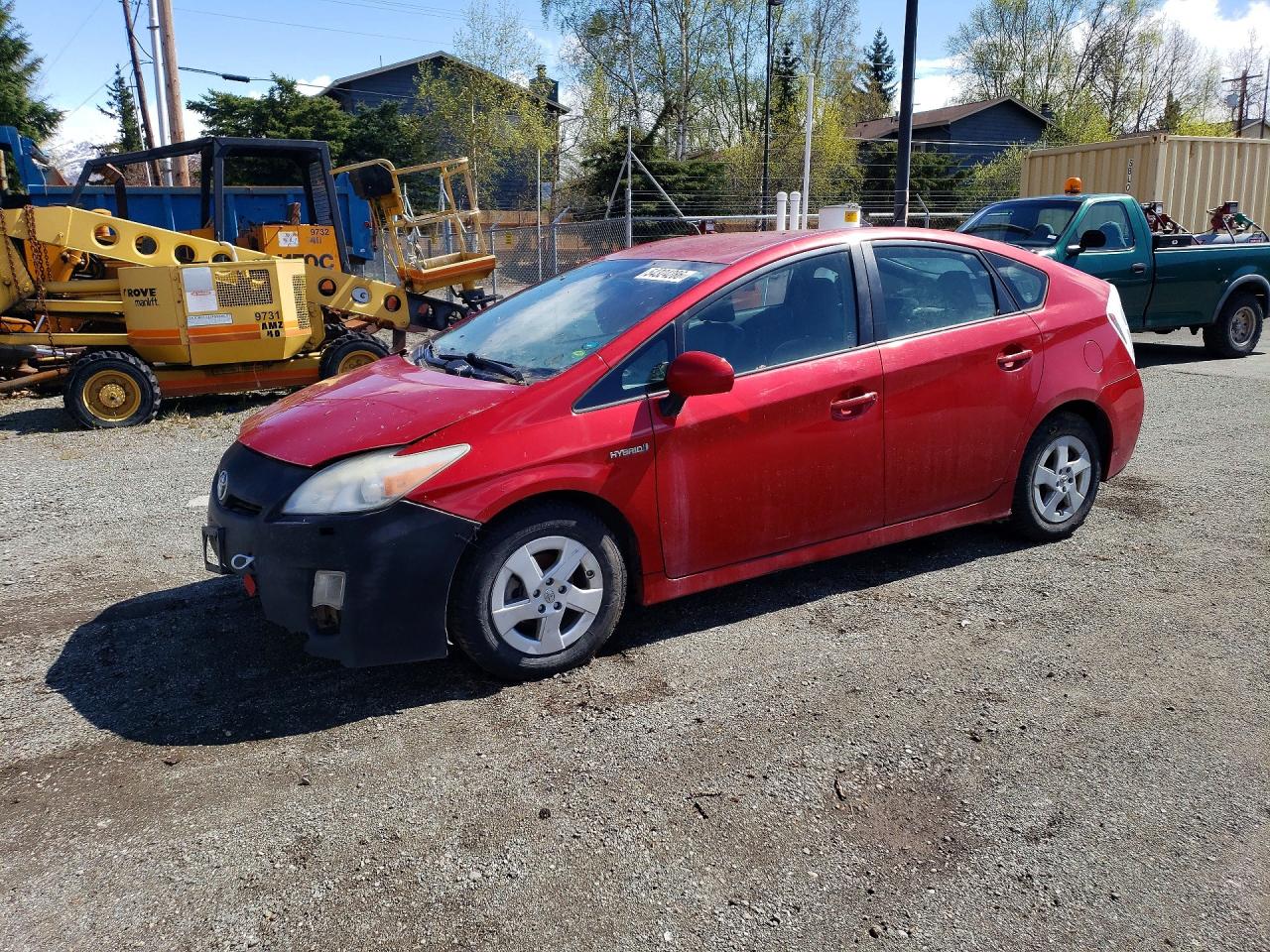 Salvage Toyota Prius Image