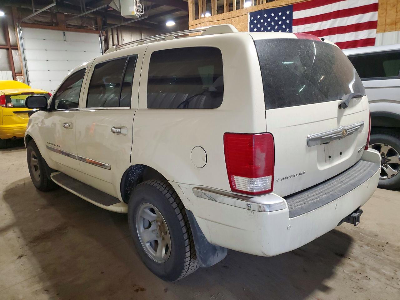 Chrysler Aspen Limited