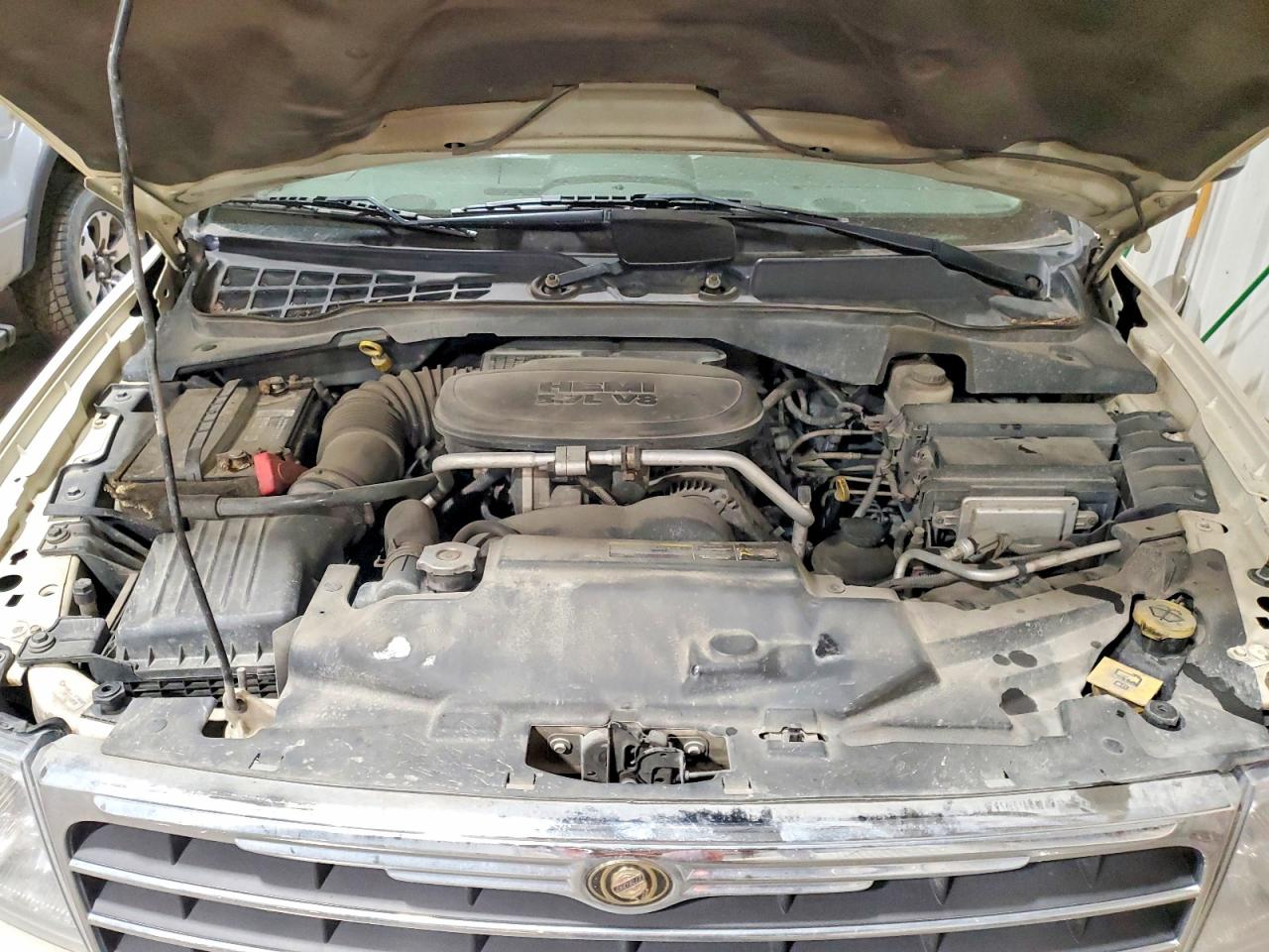 Chrysler Aspen Limited