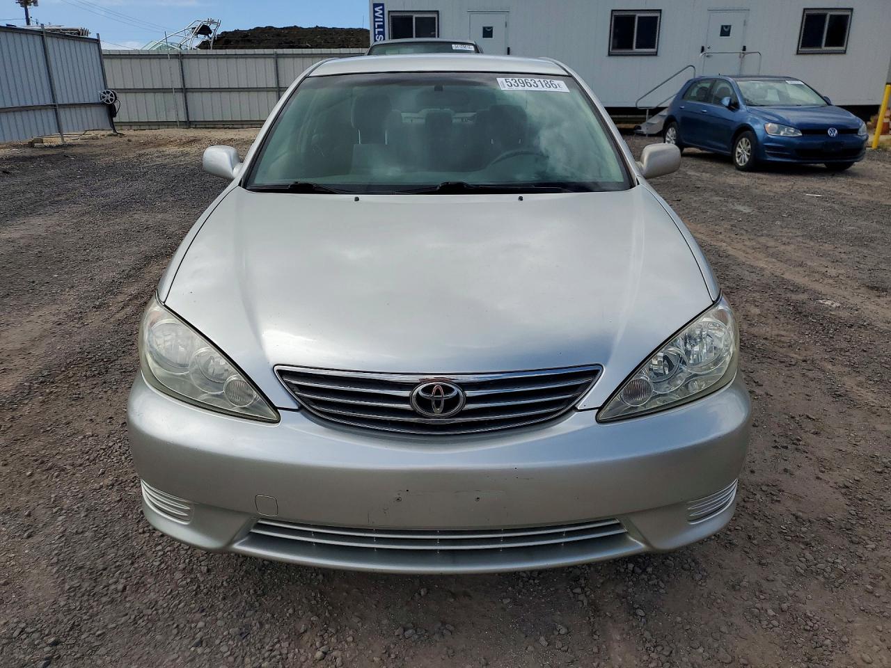 Toyota Camry Standard