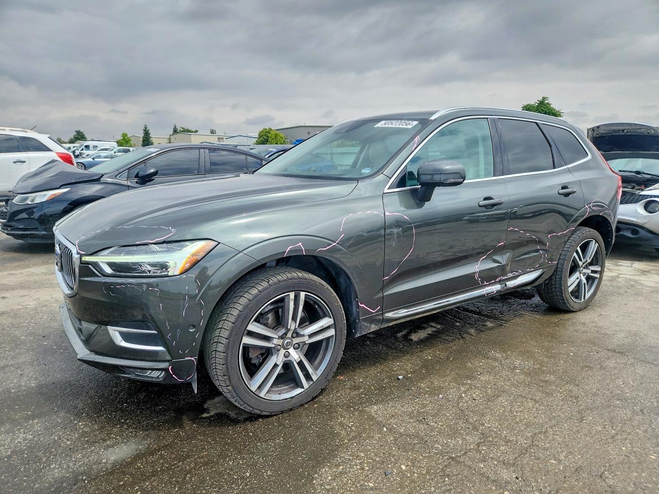 Salvage Volvo XC60 Image