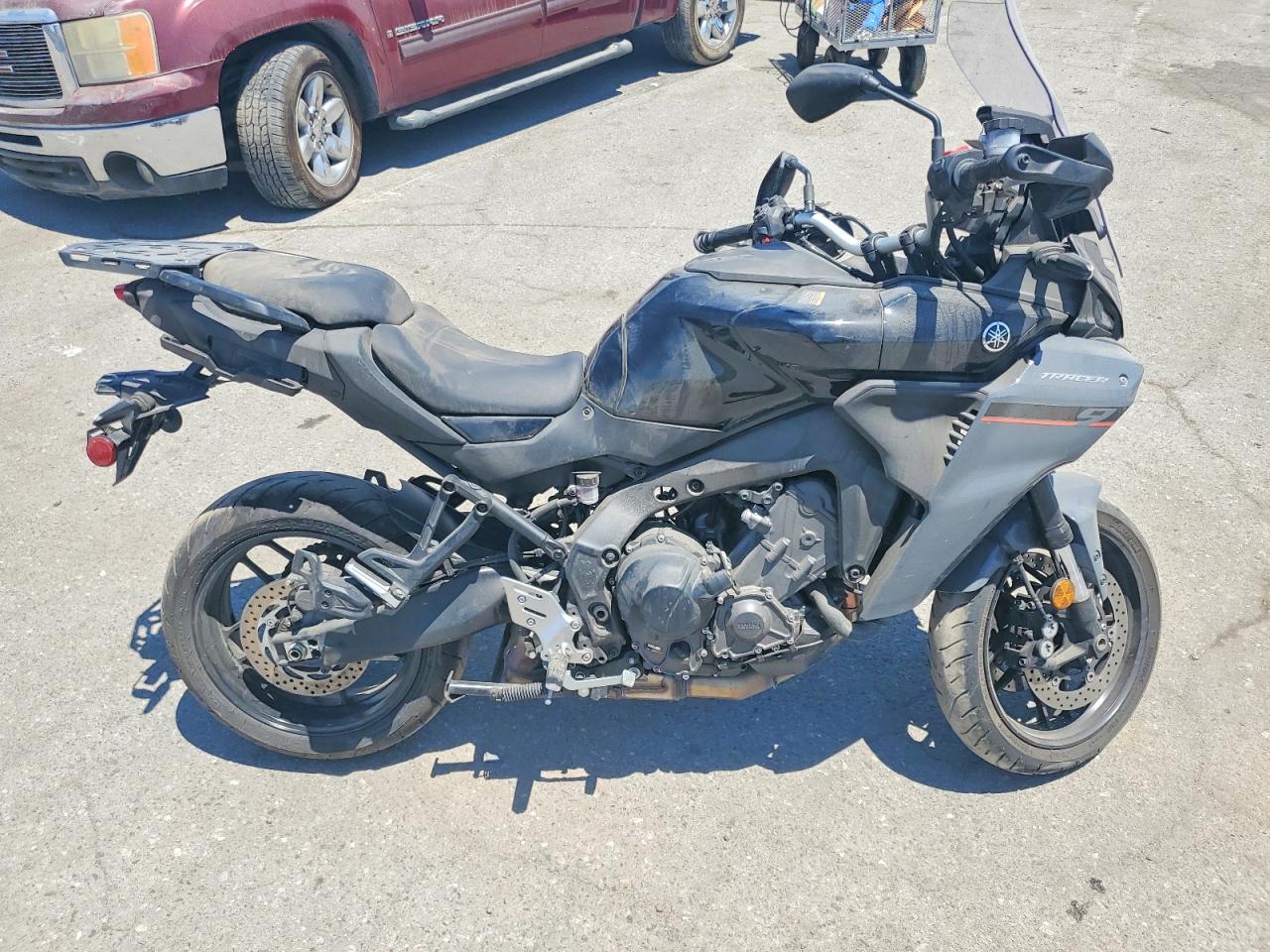 Salvage Yamaha Mtt890 Image