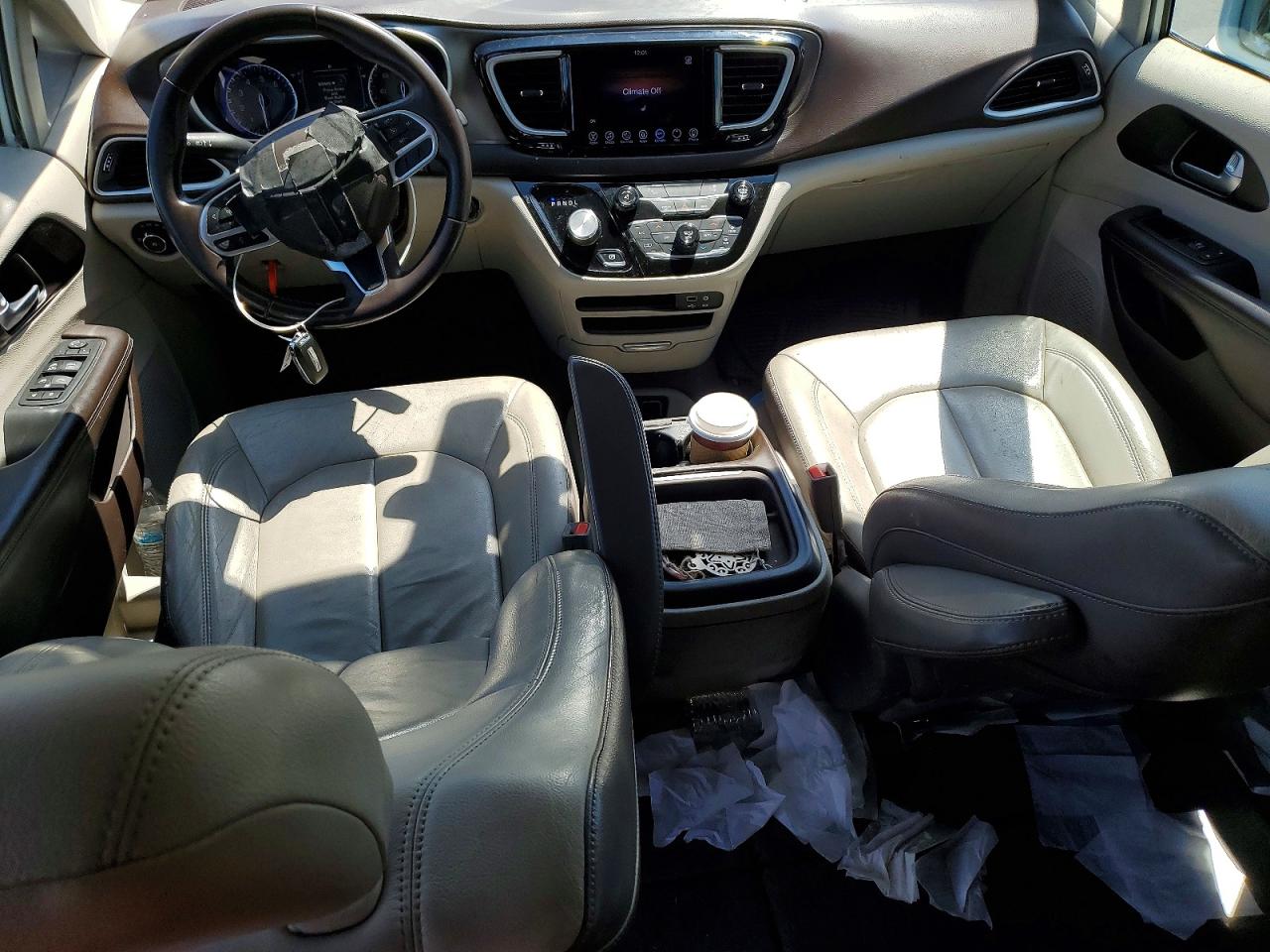 Chrysler Pacifica Touring L