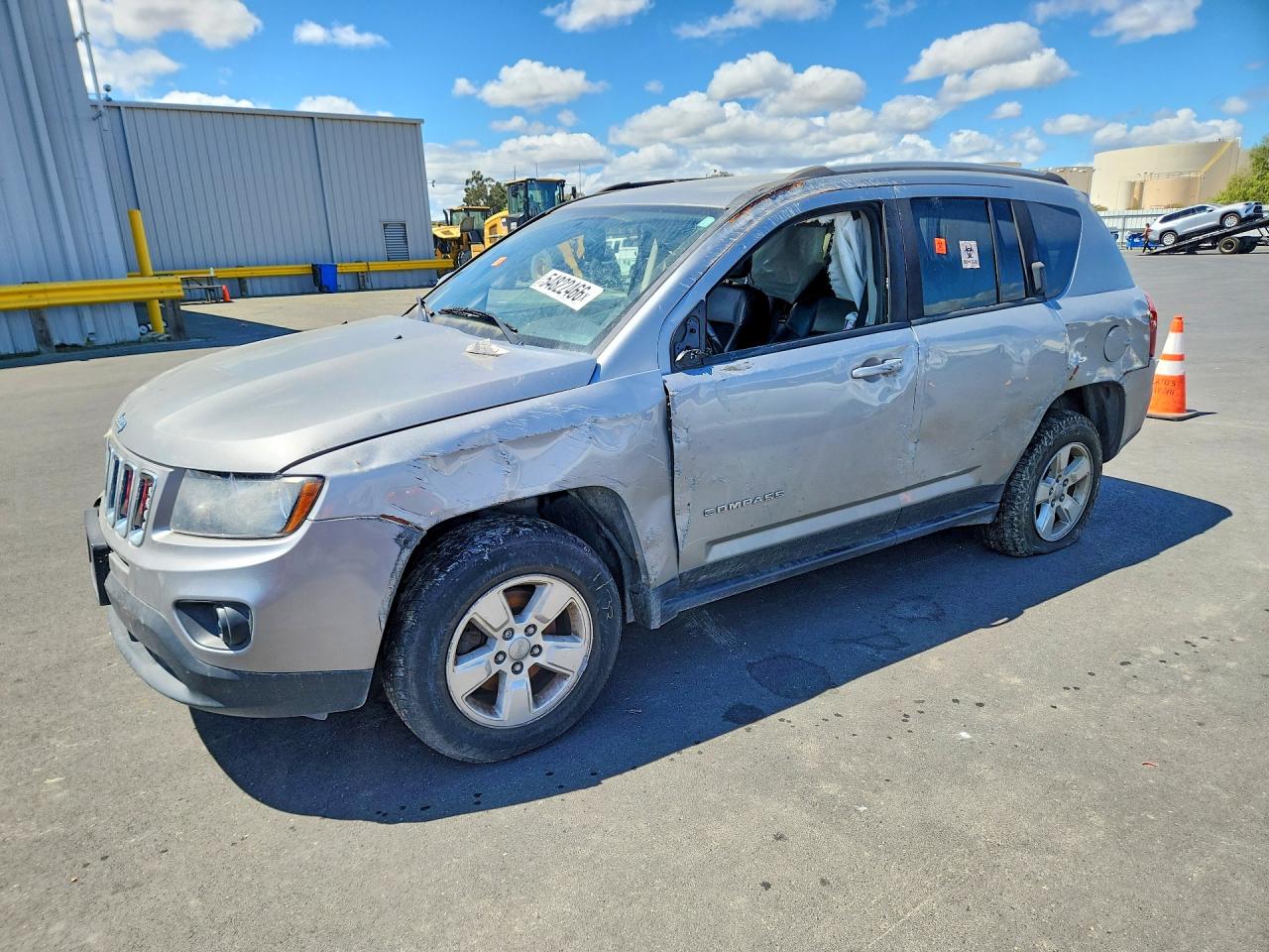 Salvage Jeep Compass Image