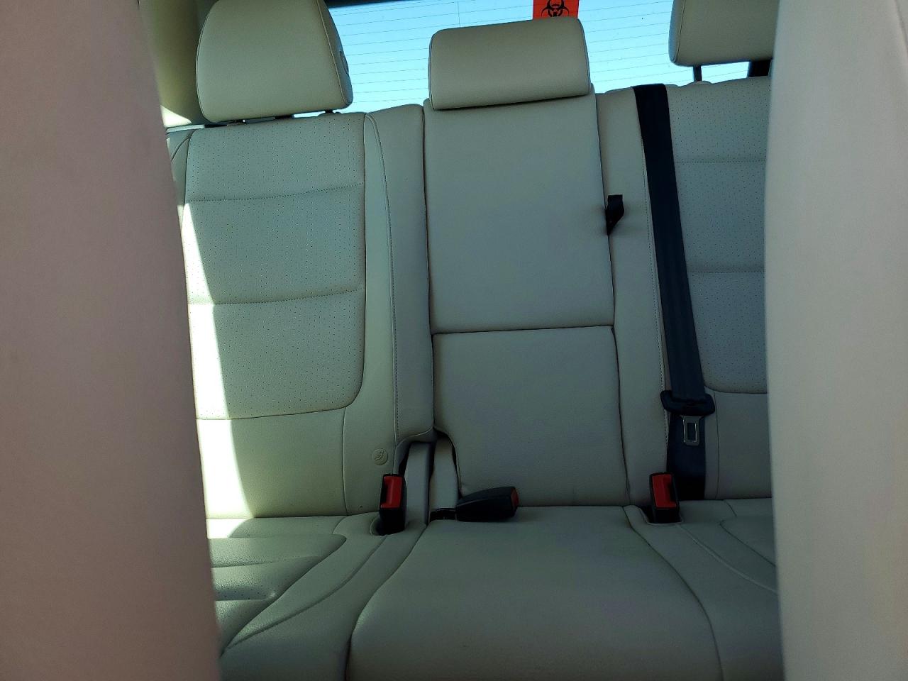 Volkswagen Tiguan S