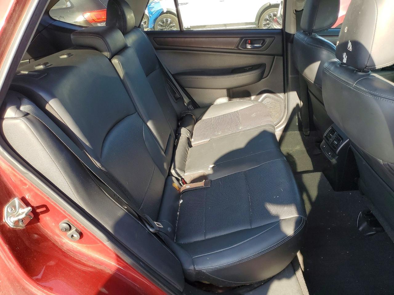 Subaru Outback 3.6r Limited