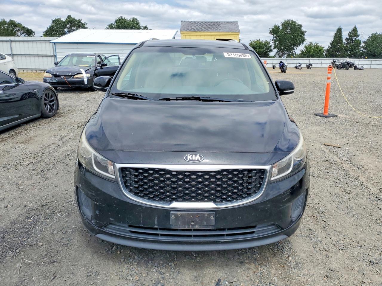 Kia Sedona Lx