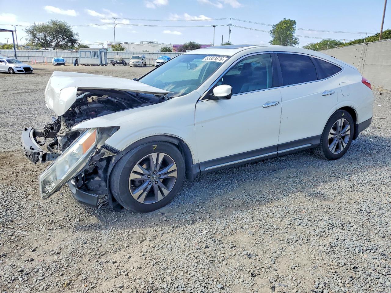 Salvage Honda Crosstour Image